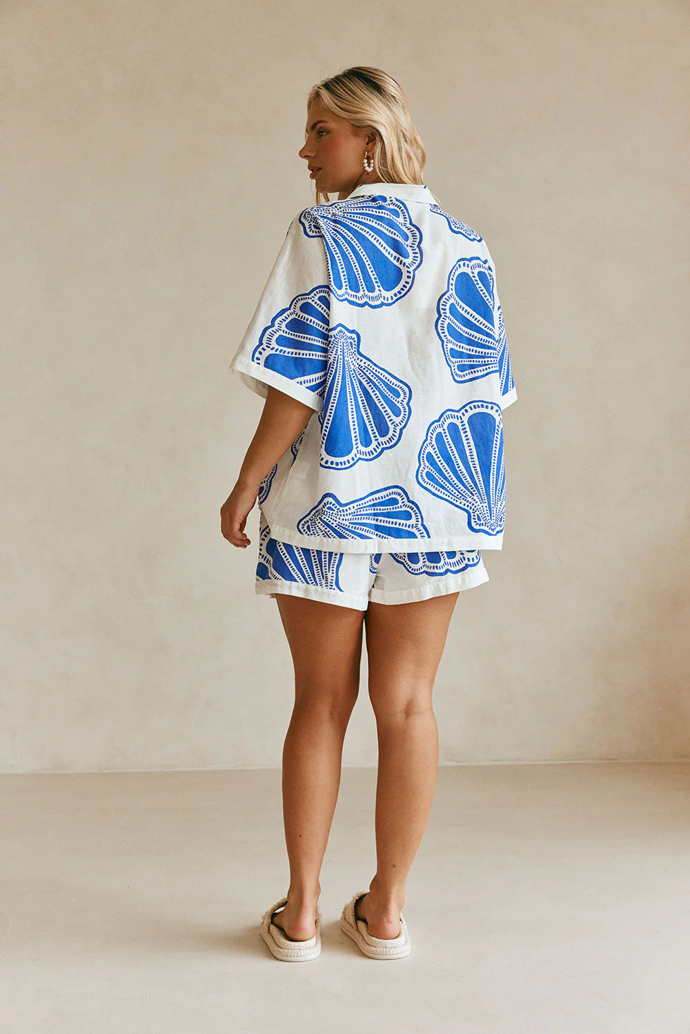 Eternelle V Neck Short Sleeves Shirt and Drawstring Waist Shorts Seashell Print Set