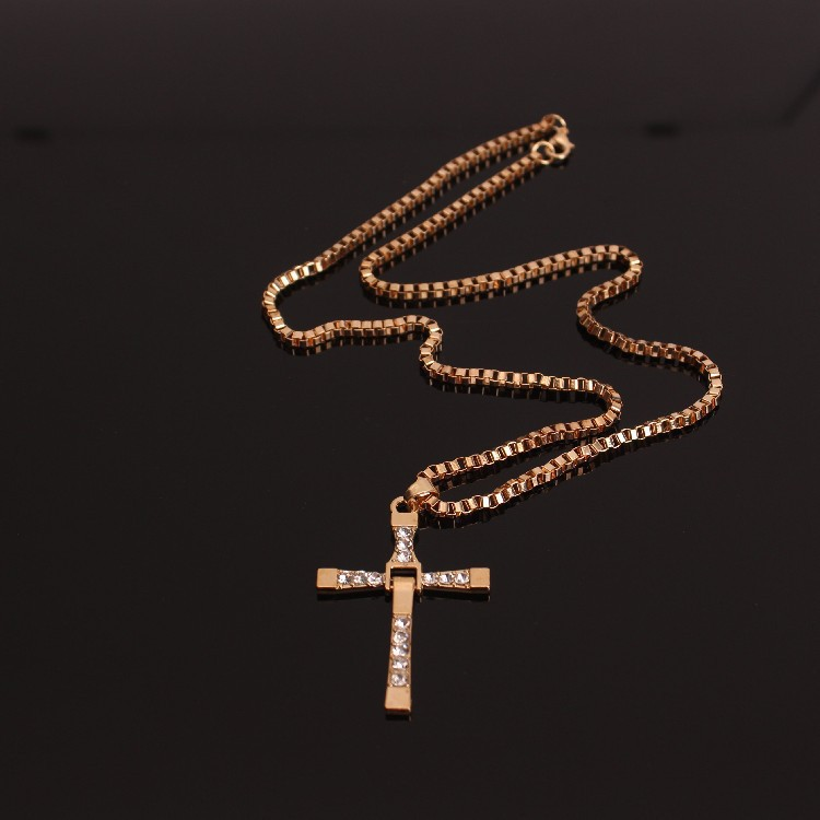 Dominic Toretto's Cross Pendant Necklace - Eternelle.shop