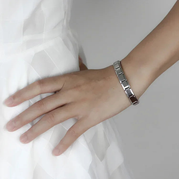 Italian Stretch Spliced Titanium Bracelet - Eternelle.shop