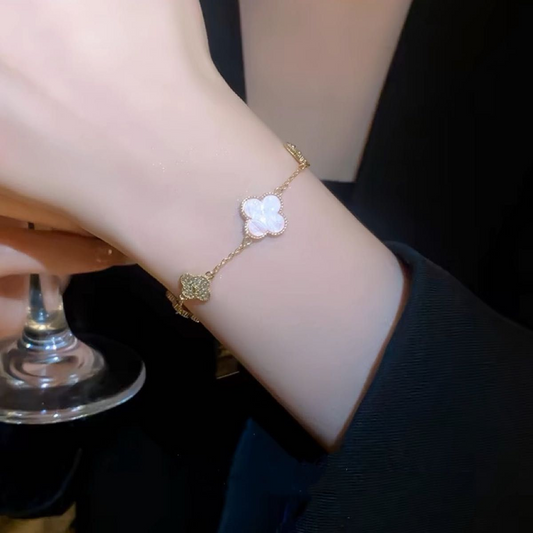 Four Leaf Clover Bracelet - Eternelle.shop