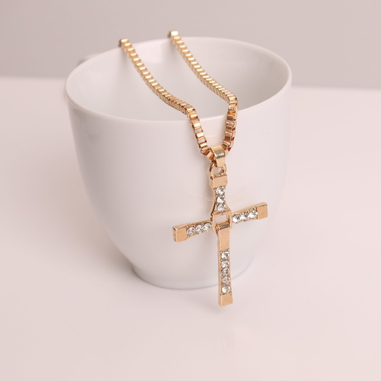 Dominic Toretto's Cross Pendant Necklace - Eternelle.shop