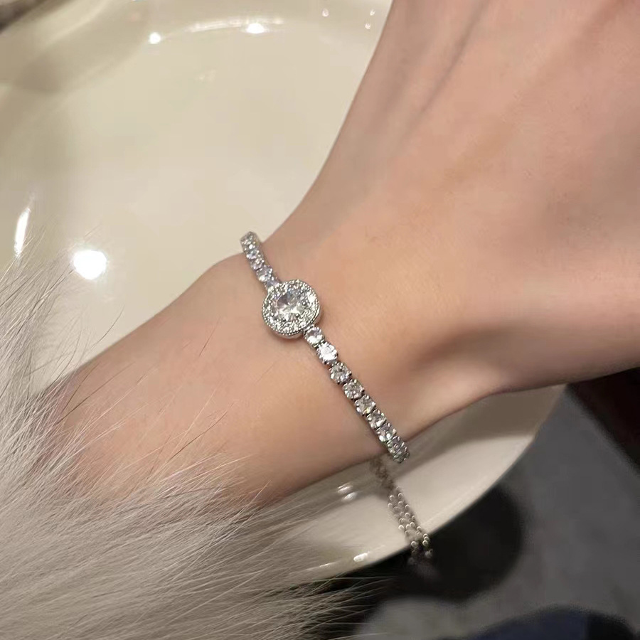 🔥 Buy One Get One Free🔥 -Women's  fashion bracelet light luxury simple senior titanium steel bracelet - Eternelle.shop