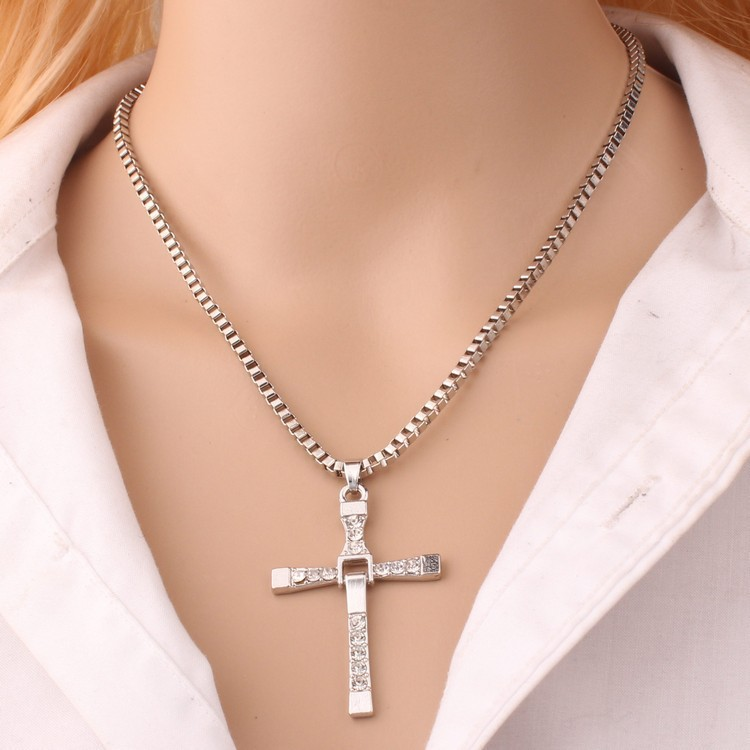 Dominic Toretto's Cross Pendant Necklace - Eternelle.shop