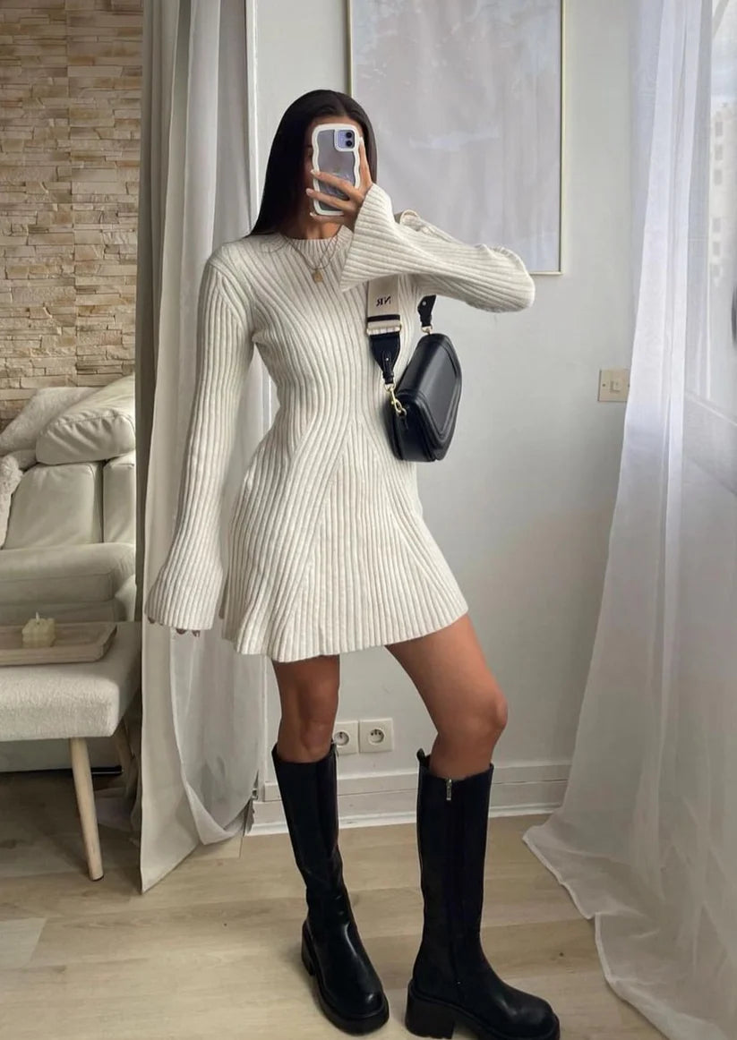 Elegant Knitted O-Neck Sweater Dress