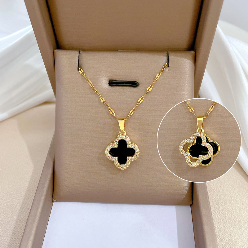 Double C Collarbone Necklace - Eternelle.shop