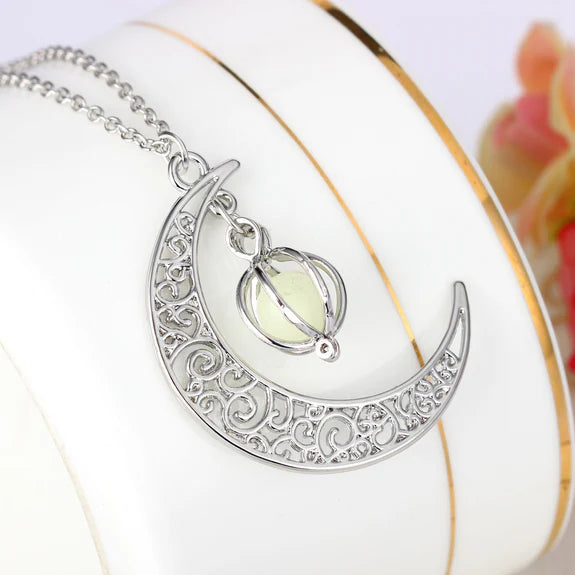 Crescent Moon Pendant Luminous Stone Necklace - Eternelle.shop