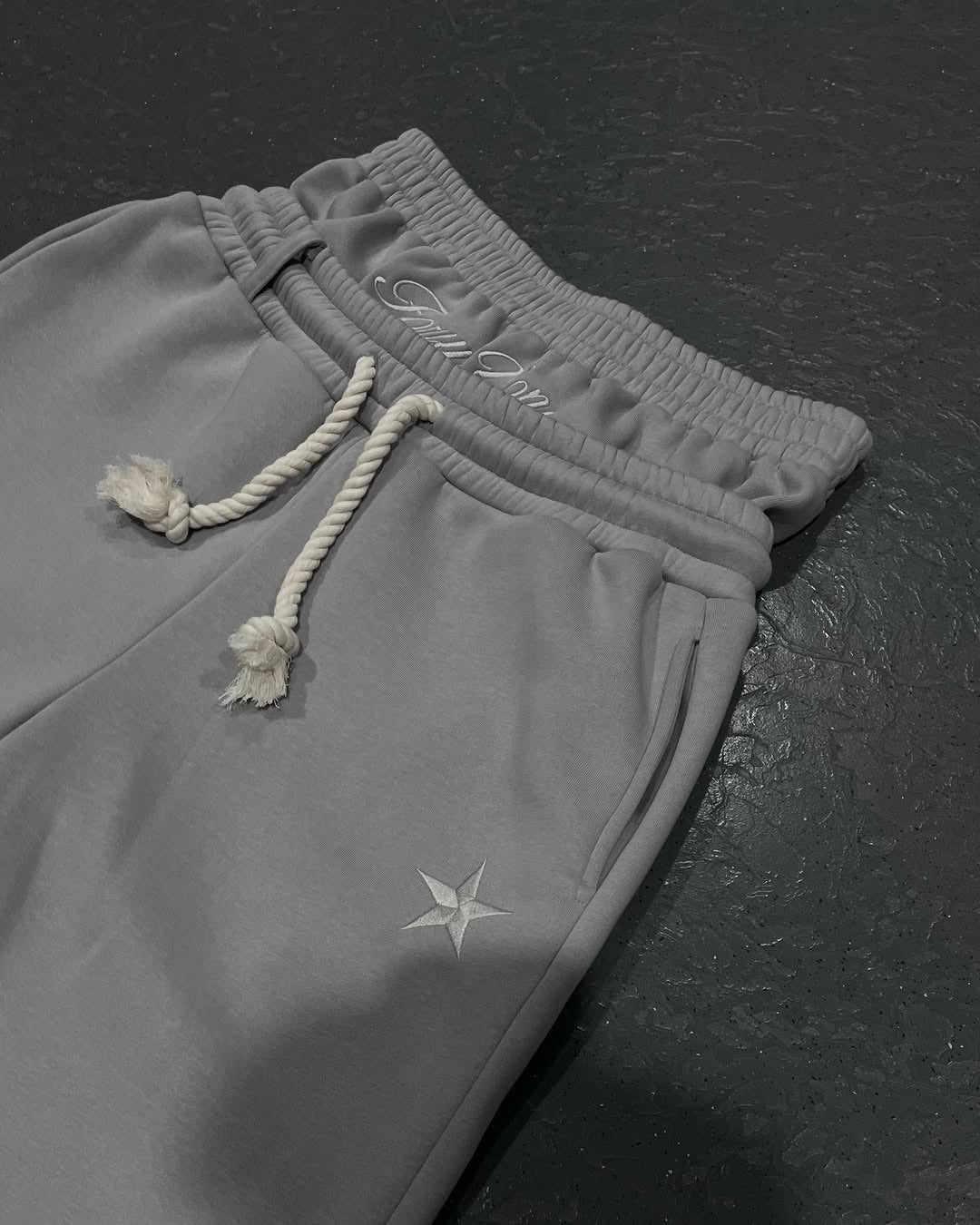 【Preorder】Double drawstring sweatpants-Ship on Feb 10th Save