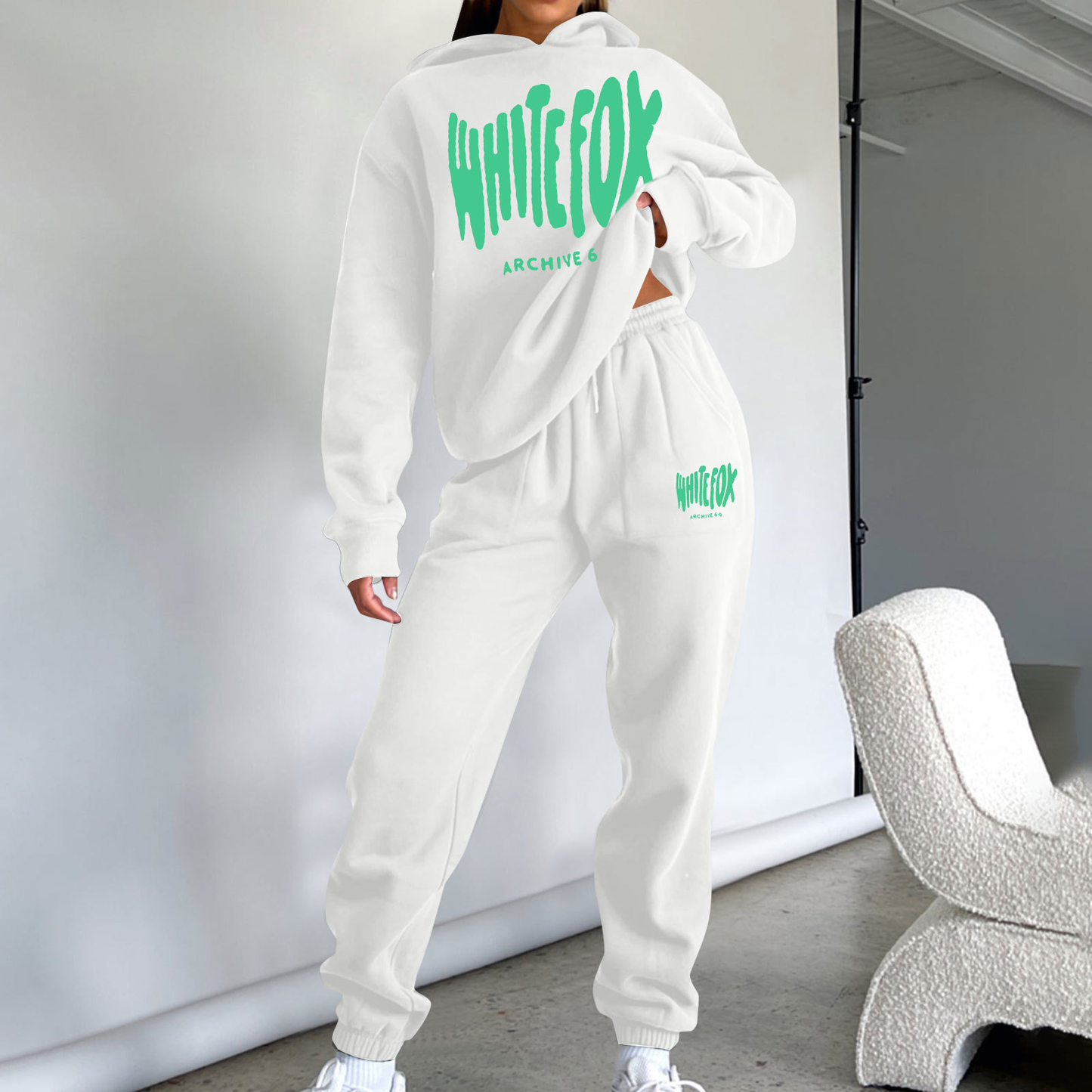 White Fox Archive 6.0 Tracksuit - Eternelle.shop