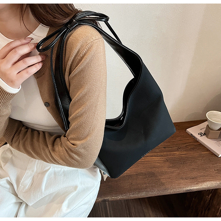 Bow Hand Shoulder Bag