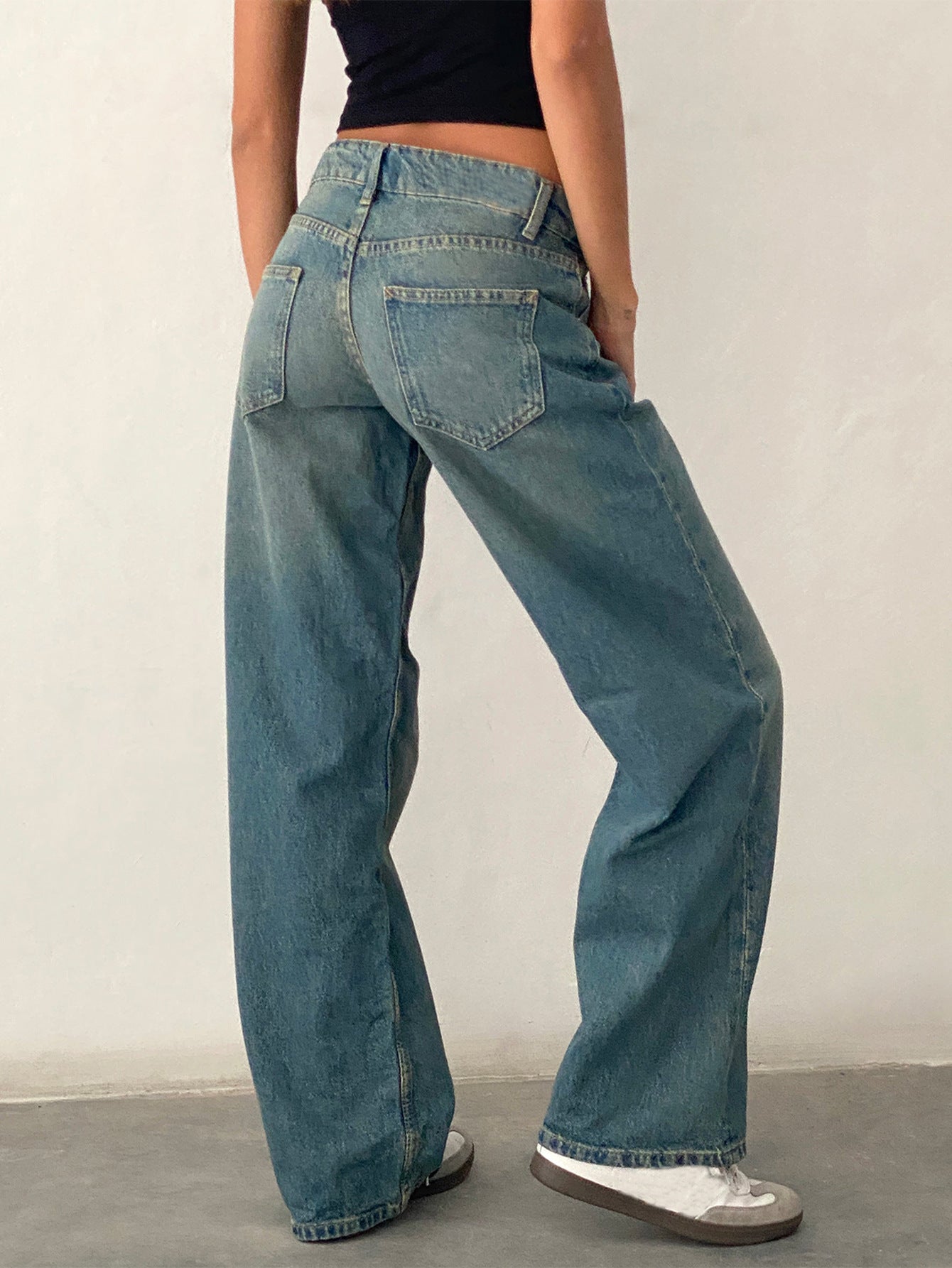 MIA Low-Rise Jeans