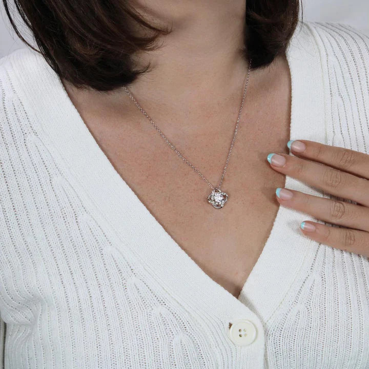 🔥 Love & Light - Love Knot Necklace🔥 - Eternelle.shop